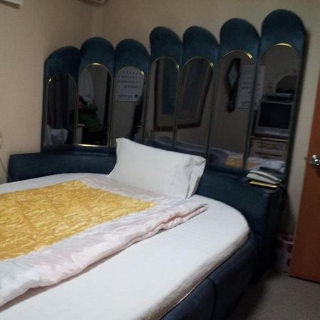Busanjang Motel Rum bild
