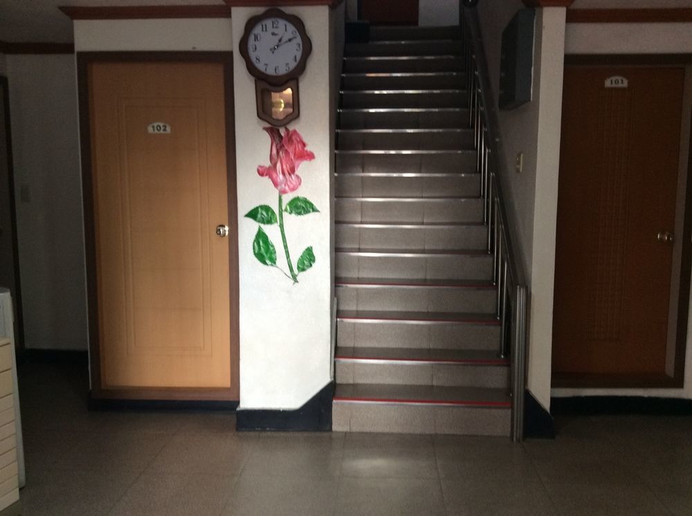 Busanjang Motel Exteriör bild